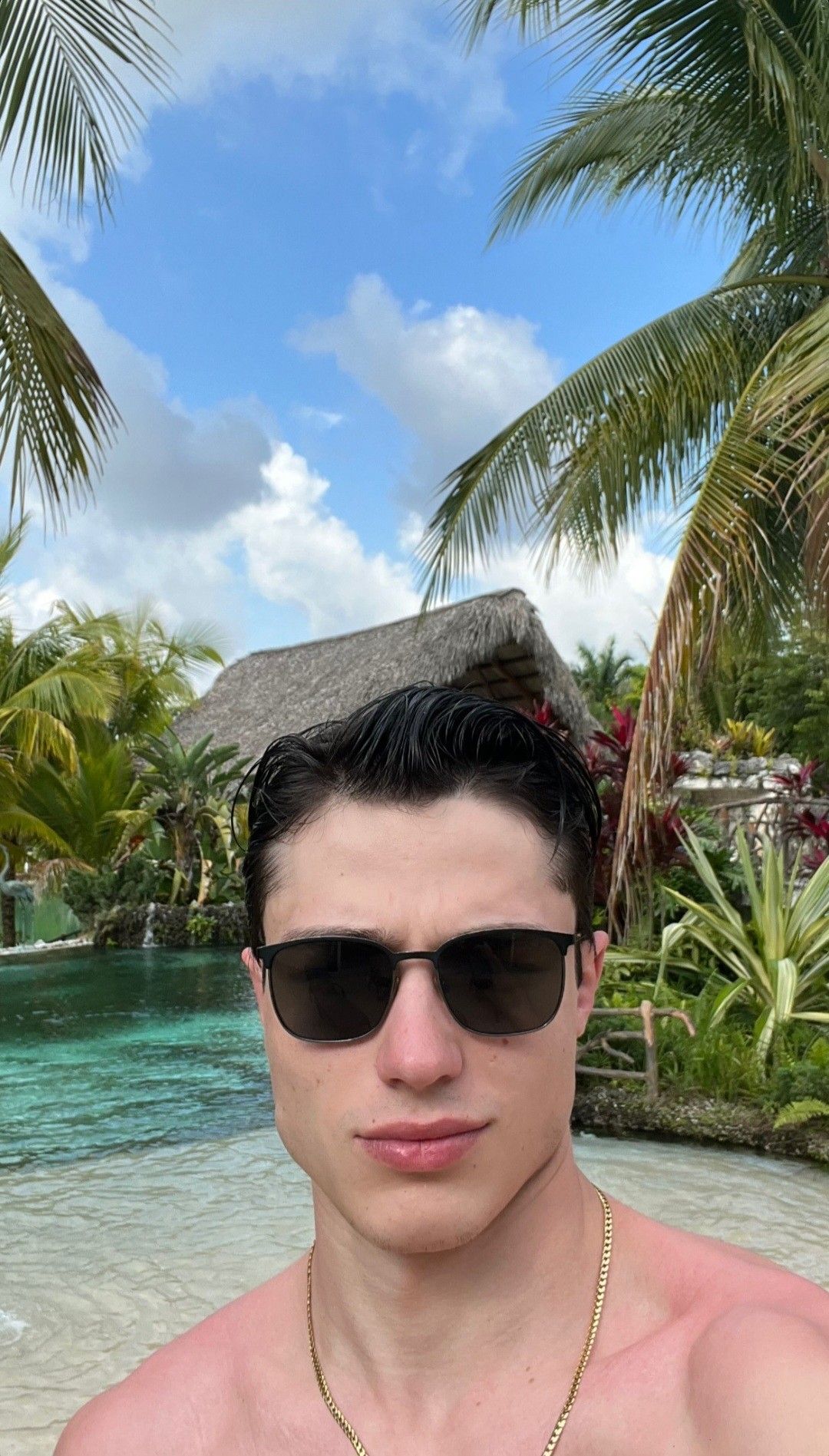 Roberto V.